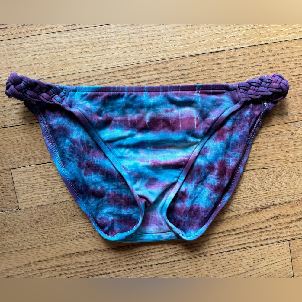 Women’s Lucky Brand Tie Dyed Swim Bottom Size Medium
